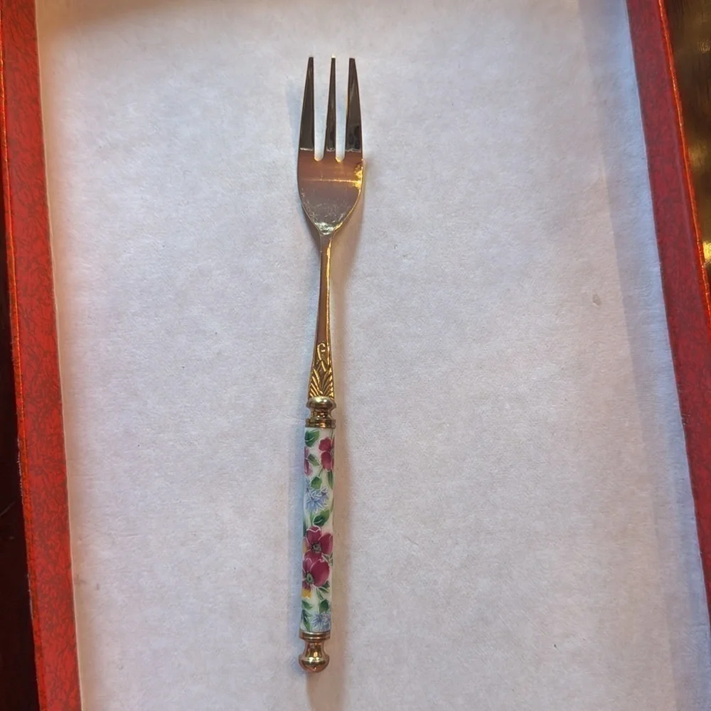 Stainless 🔥Sale🔥small forks and spoons NWOT